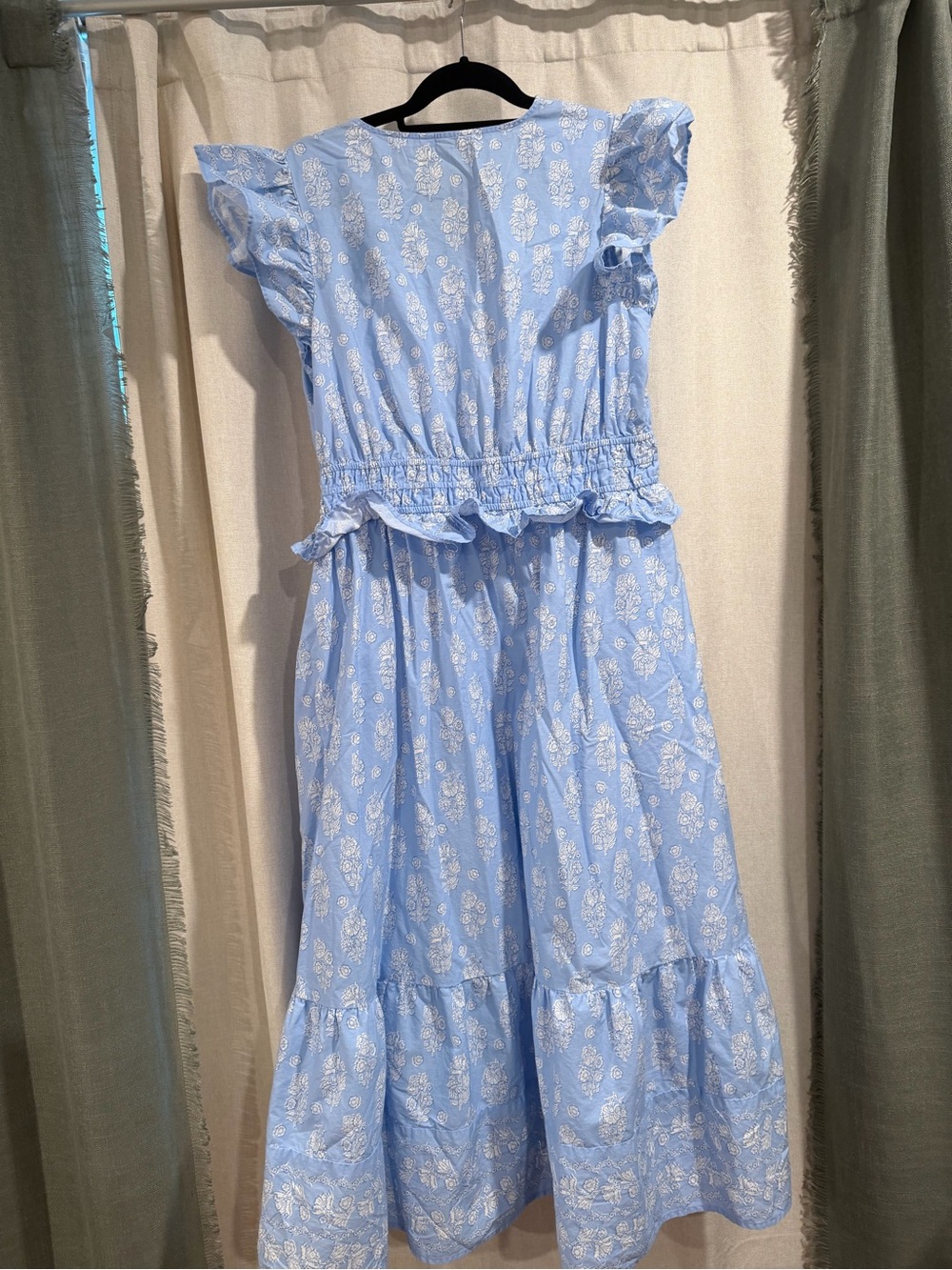 Crown & Ivy Light Blue Floral Dress - Picture 2 of 4